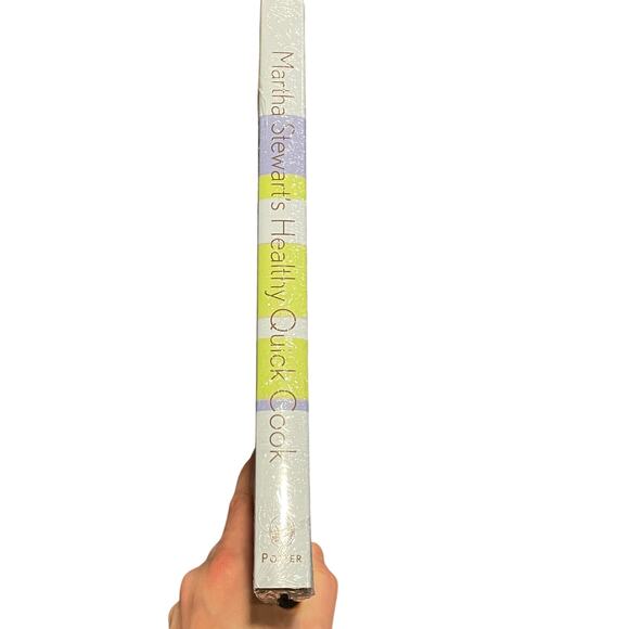 Martha‎ Stewart's Healthy Quick Cook Four Seasons of Easy Everyday Recipes NWT - Picture 3 of 3